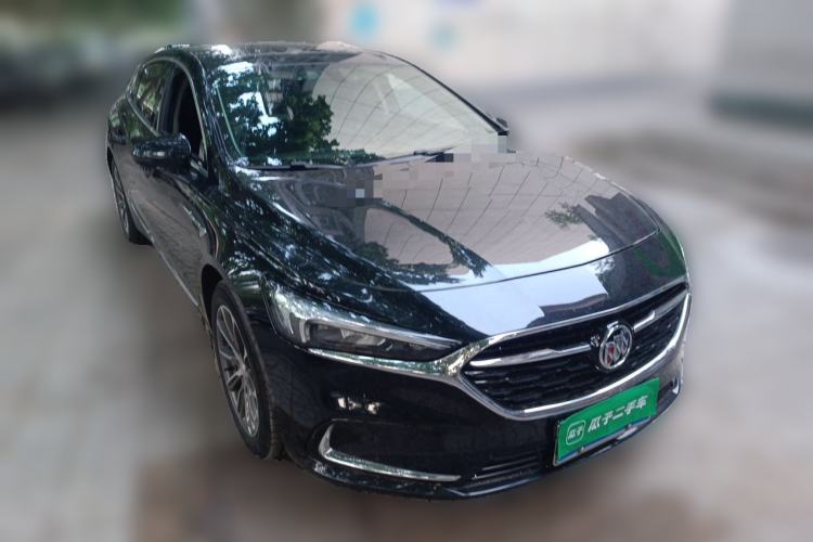 Used Buick LaCrosse 2020 652T Luxury Version Front Right 45 Deg