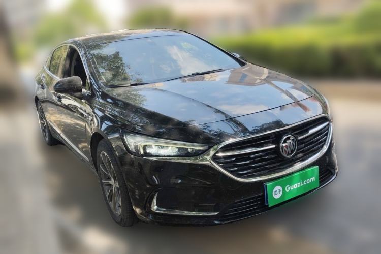 Used Buick LaCrosse 2020 652T Luxury Version Front Right 45 Deg
