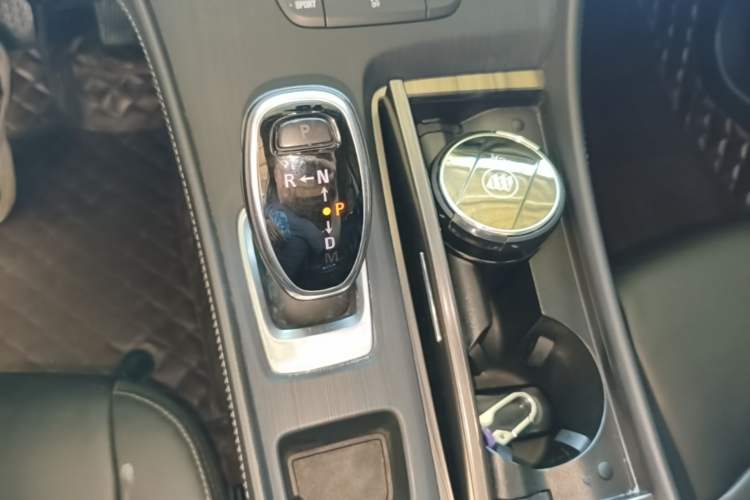 Used Buick LaCrosse 2020 652T Luxury Version Gear Lever