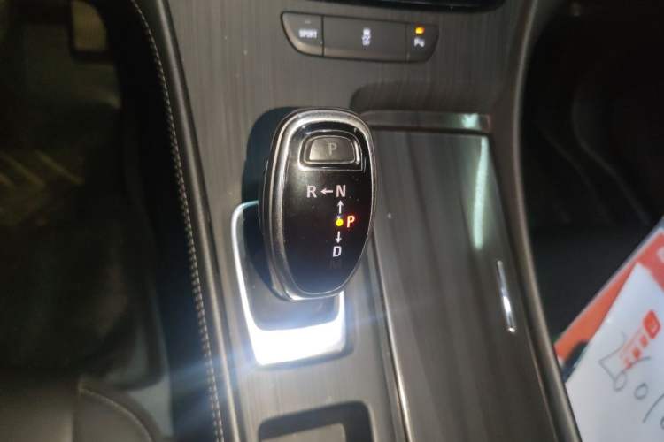 Used Buick LaCrosse 2020 652T Luxury Version Gear Lever