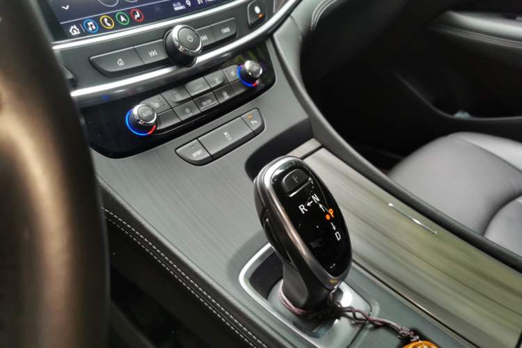 Used Buick LaCrosse 2020 652T Luxury Version Gear Lever