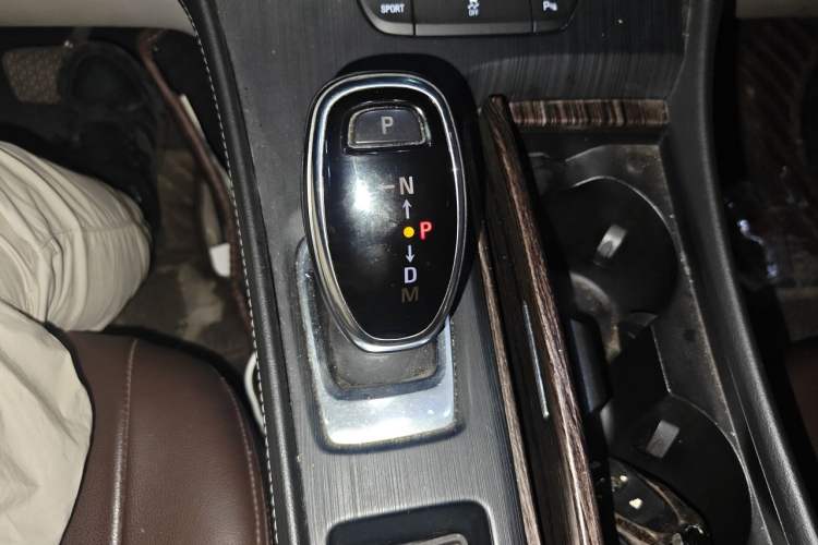Used Buick LaCrosse 2020 652T Elite Edition Gear Lever