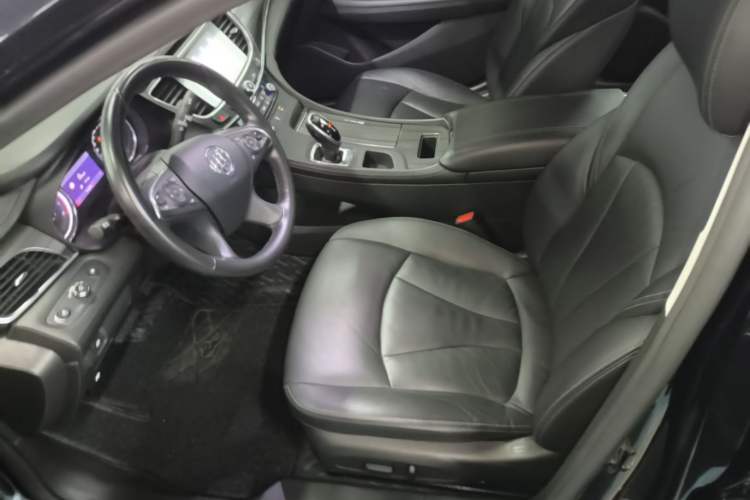 Used Buick LaCrosse 2020 652T Luxury Version Left Front Seat