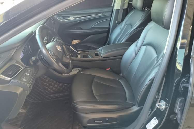 Used Buick LaCrosse 2020 652T Luxury Version Left Front Seat