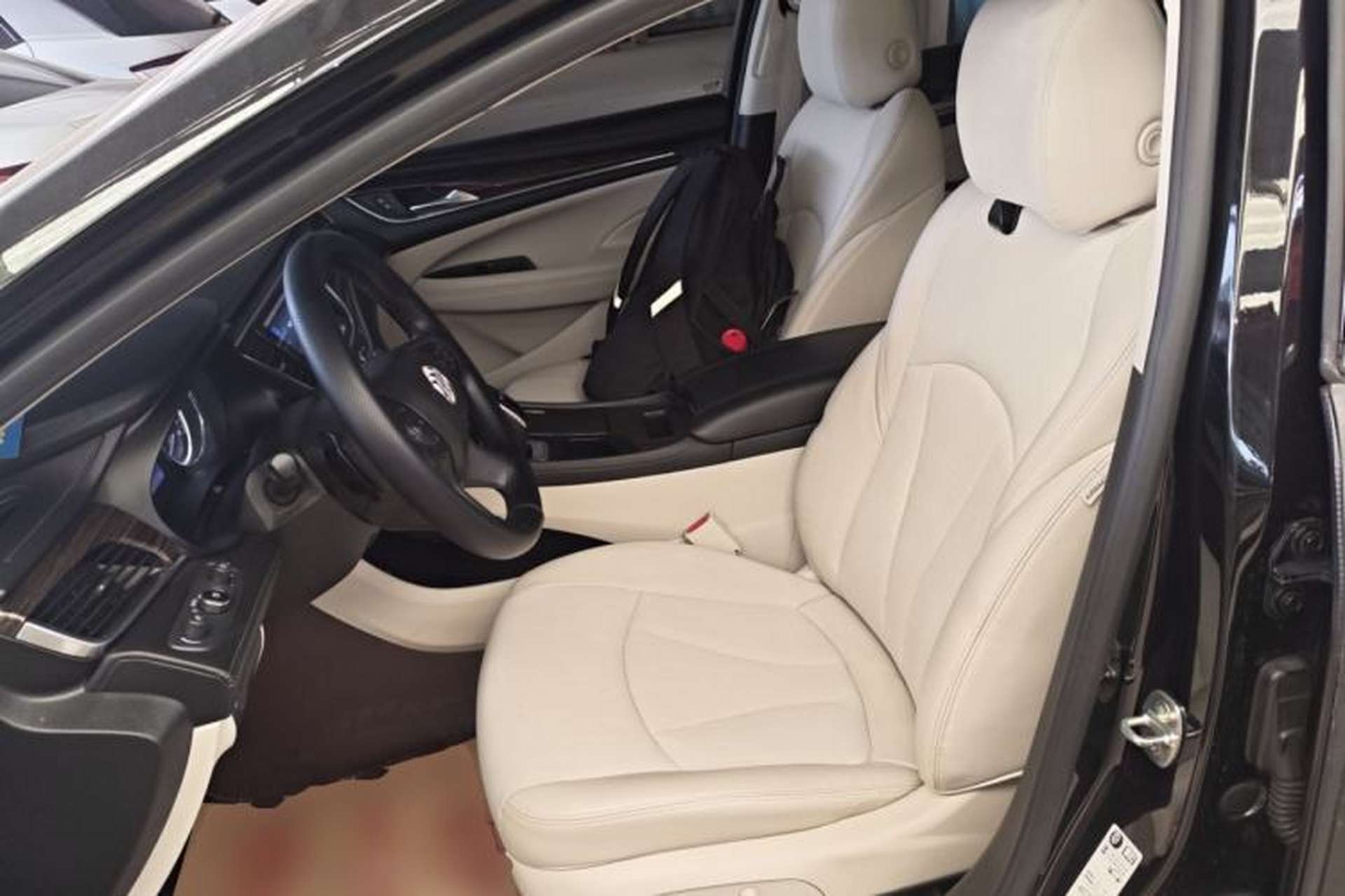 Used Buick LaCrosse 2020 652T Elite Edition Left Front Seat