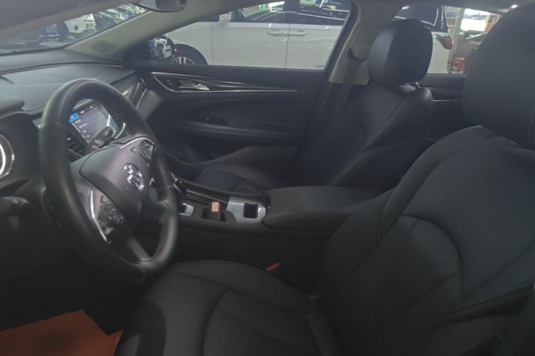 Used Buick LaCrosse 2020 652T Luxury Version Left Front Seat