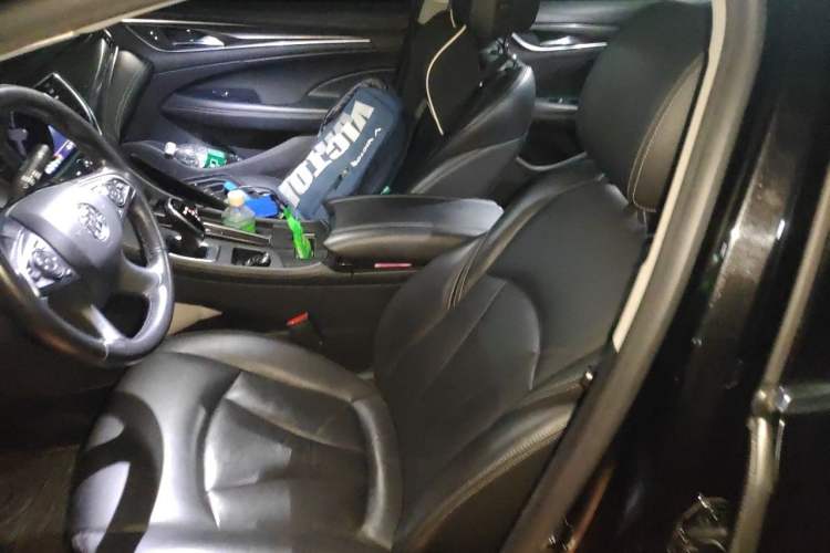Used Buick LaCrosse 2020 652T Luxury Version Left Front Seat