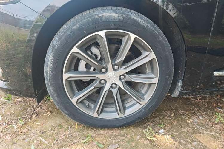 Used Buick LaCrosse 2020 652T Luxury Version Left Front Wheel Hub