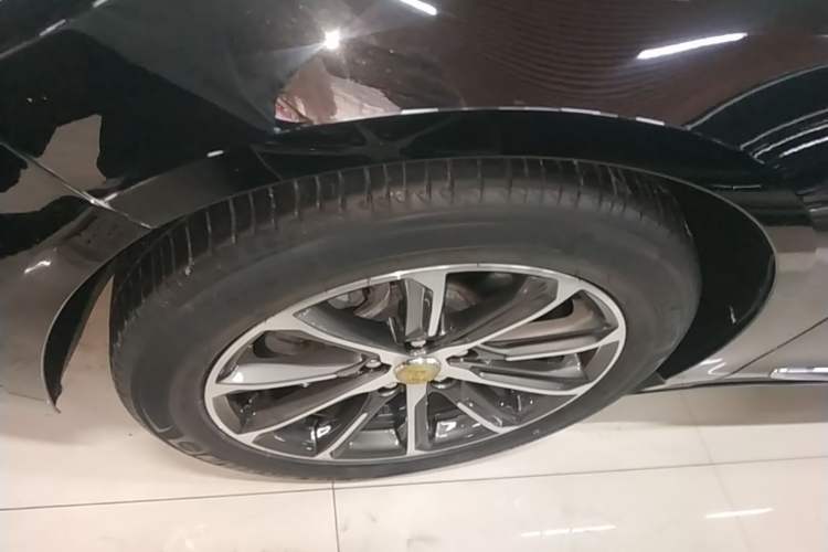 Used Buick LaCrosse 2020 652T Prestige Edition Left Front Wheel Hub