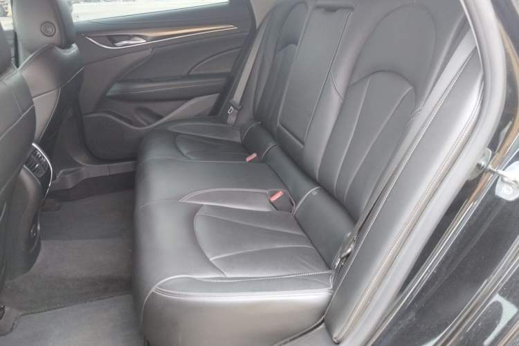 Used Buick LaCrosse 2020 652T Luxury Version Left Rear Seat