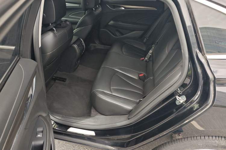 Used Buick LaCrosse 2020 652T Luxury Version Left Rear Seat