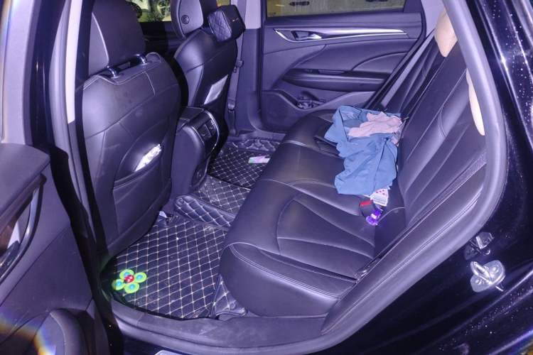 Used Buick LaCrosse 2020 652T Luxury Version Left Rear Seat
