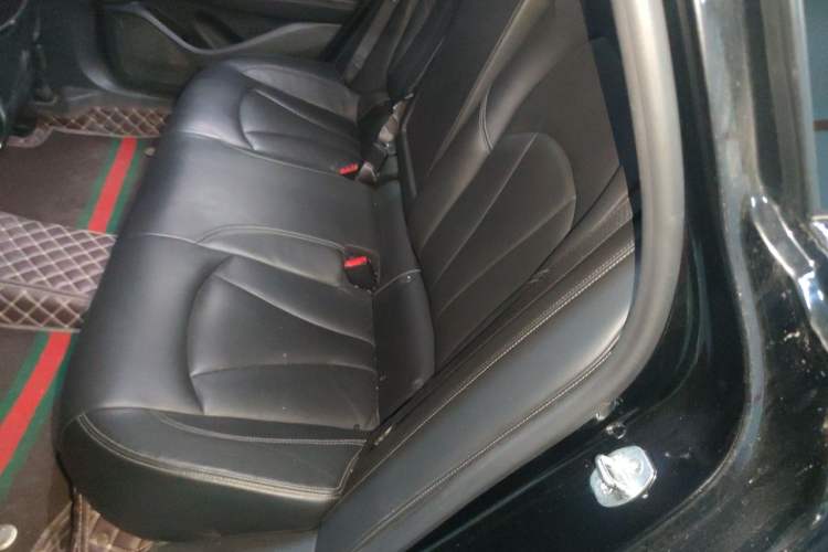 Used Buick LaCrosse 2020 652T Luxury Version Left Rear Seat