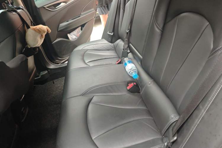 Used Buick LaCrosse 2020 652T Luxury Version Left Rear Seat