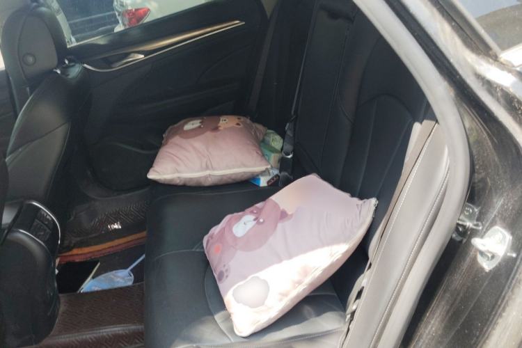 Used Buick LaCrosse 2020 652T Luxury Version Left Rear Seat