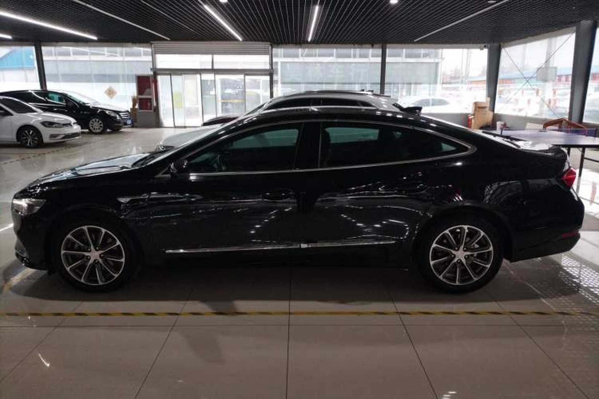 Used Buick LaCrosse 2020 652T Luxury Version Left Side