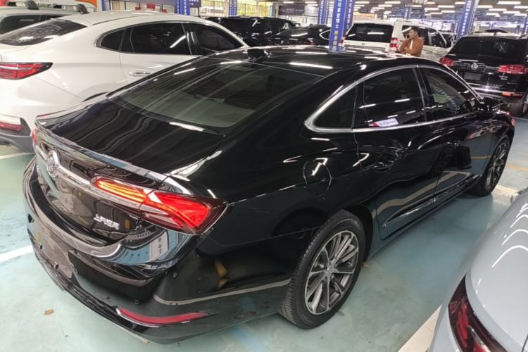 Used Buick LaCrosse 2020 652T Luxury Version Rear Right 45 Deg