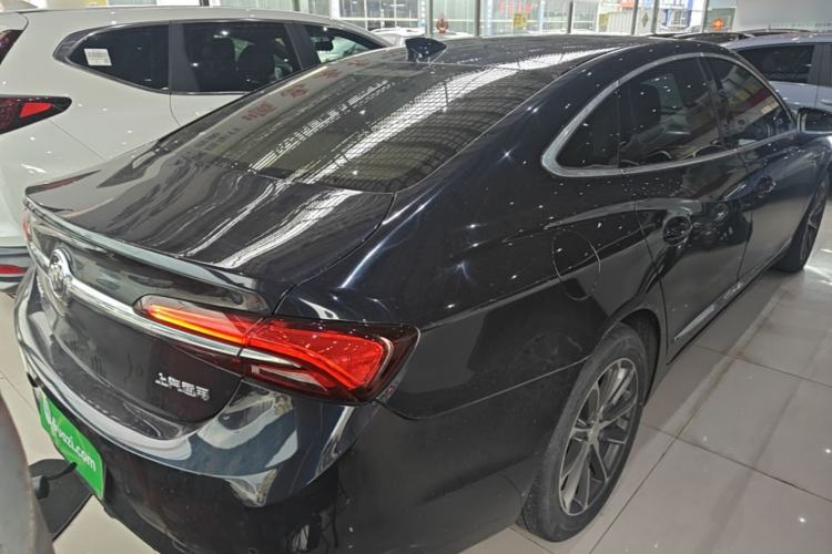 Used Buick LaCrosse 2020 652T Luxury Version Rear Right 45 Deg
