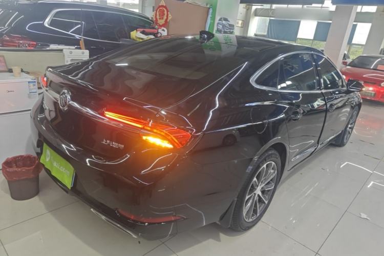 Used Buick LaCrosse 2020 652T Luxury Version Rear Right 45 Deg
