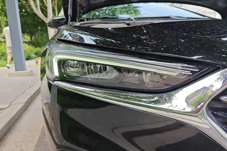 Used Buick LaCrosse 2020 652T Luxury Version Right Front Headlight