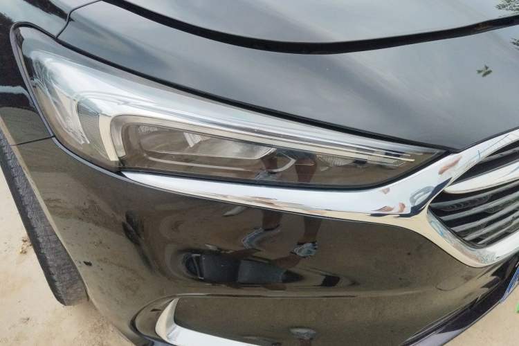 Used Buick LaCrosse 2020 652T Luxury Version Right Front Headlight