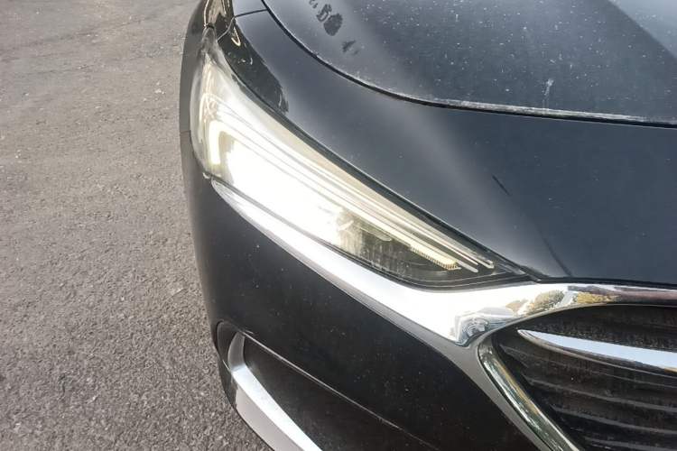 Used Buick LaCrosse 2020 652T Luxury Version Right Front Headlight