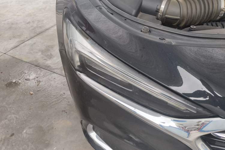 Used Buick LaCrosse 2020 652T Luxury Version Right Front Headlight