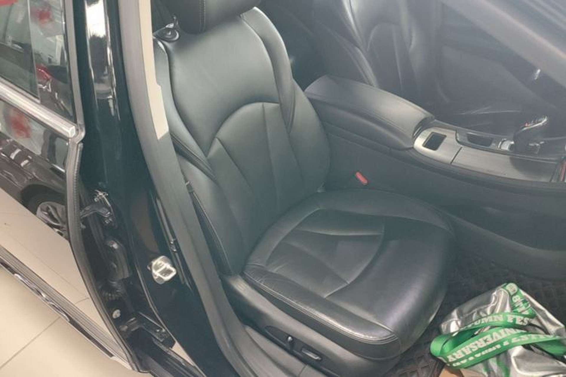 Used Buick LaCrosse 2020 652T Luxury Version Right Front Seat