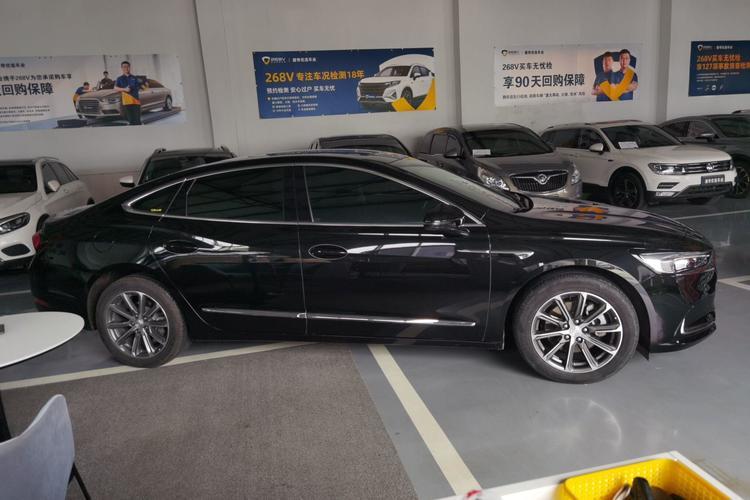 Used Buick LaCrosse 2020 652T Luxury Version Right Side