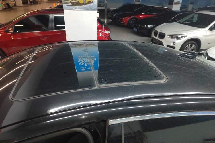 Used Buick LaCrosse 2020 652T Luxury Version Roof