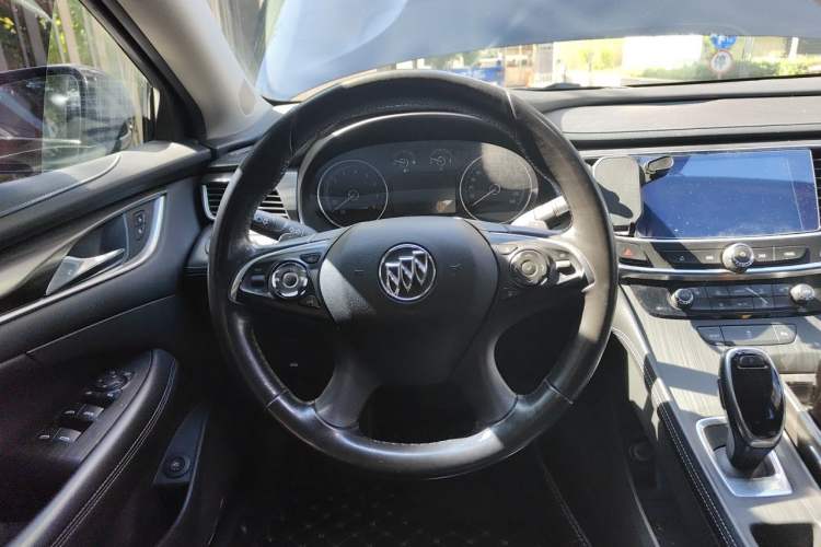 Used Buick LaCrosse 2020 652T Luxury Version Steering Wheel