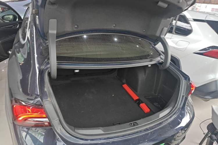 Used Buick LaCrosse 2020 652T Luxury Version Trunk