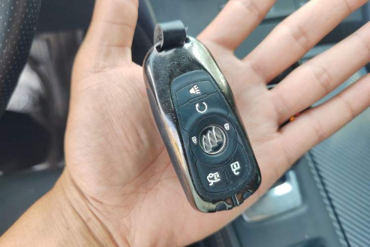 Used Buick LaCrosse 2020 652T Luxury Version Vehicle Key