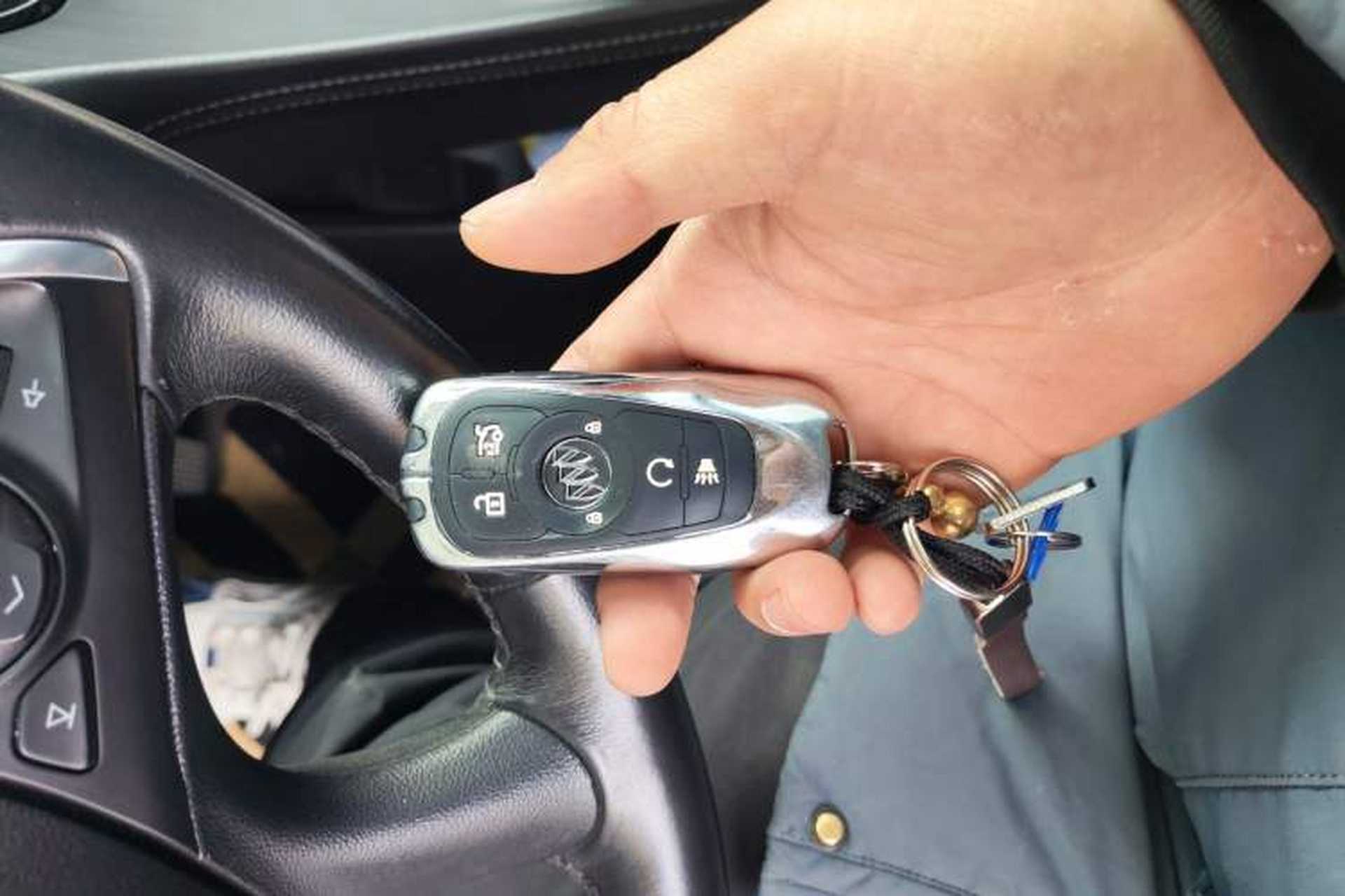 Used Buick LaCrosse 2020 652T Luxury Version Vehicle Key