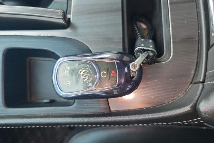 Used Buick LaCrosse 2020 652T Luxury Version Vehicle Key