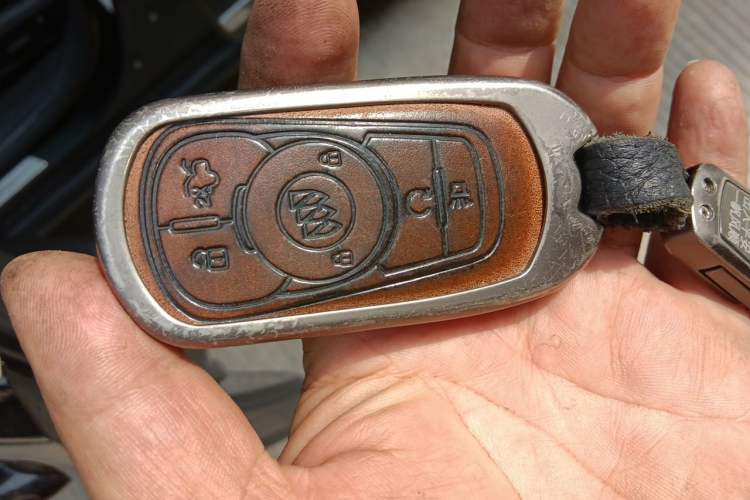 Used Buick LaCrosse 2020 652T Prestige Edition Vehicle Key