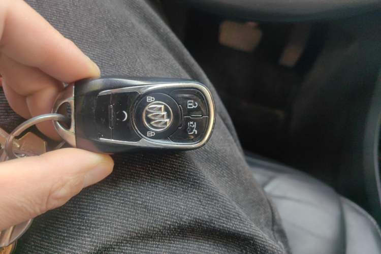 Used Buick LaCrosse 2020 652T Luxury Version Vehicle Key