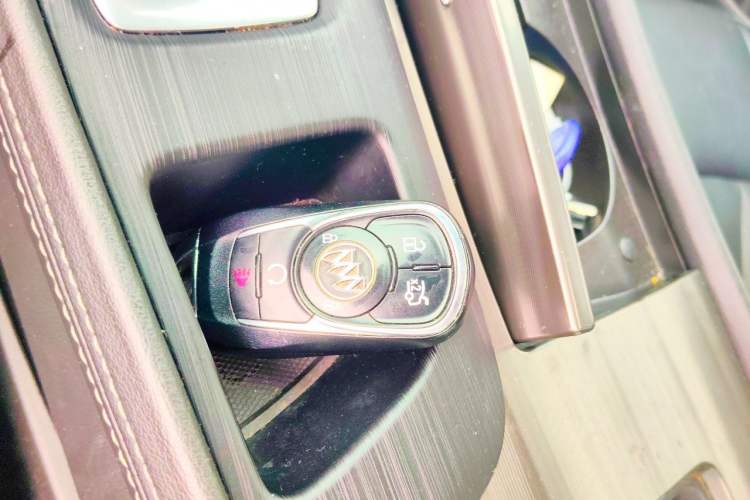 Used Buick LaCrosse 2020 652T Luxury Version Vehicle Key