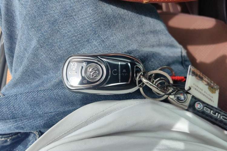 Used Buick LaCrosse 2020 652T Prestige Edition Vehicle Key