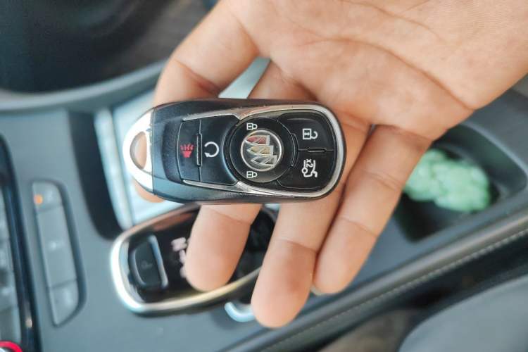 Used Buick LaCrosse 2020 652T Luxury Version Vehicle Key