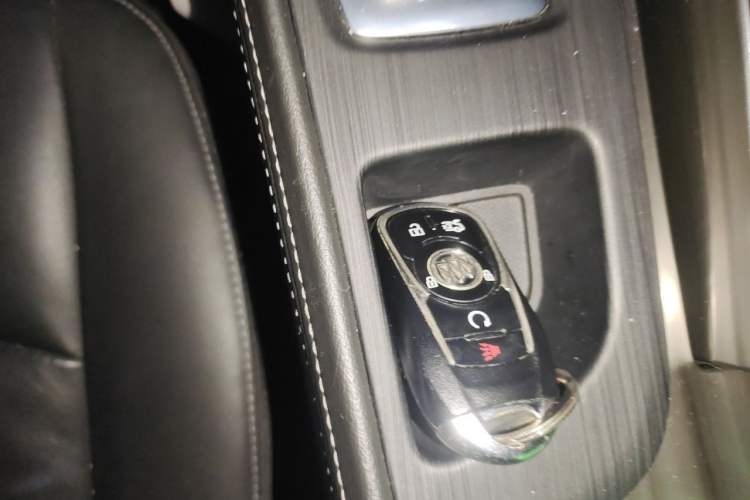 Used Buick LaCrosse 2020 652T Luxury Version Vehicle Key
