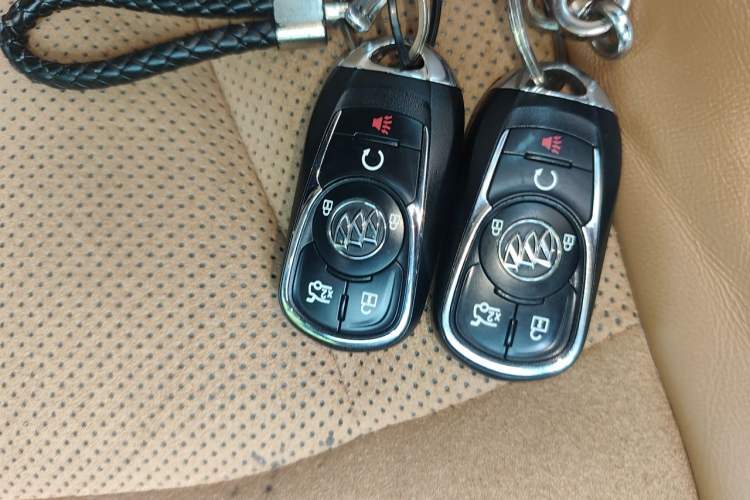 Used Buick LaCrosse 2020 652T Prestige Edition Vehicle Key