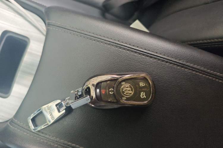 Used Buick LaCrosse 2020 652T Luxury Version Vehicle Key