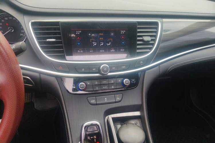 Used Buick LaCrosse 2020 652T Luxury Version Audio And AC Panel