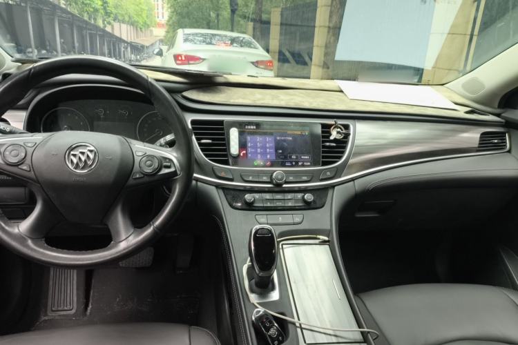 Used Buick LaCrosse 2020 652T Luxury Version Center Console