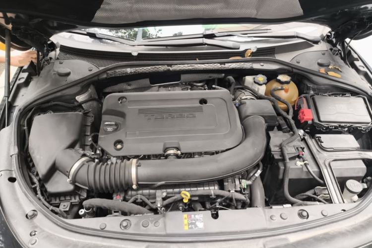 Used Buick LaCrosse 2020 652T Luxury Version Engine Bay