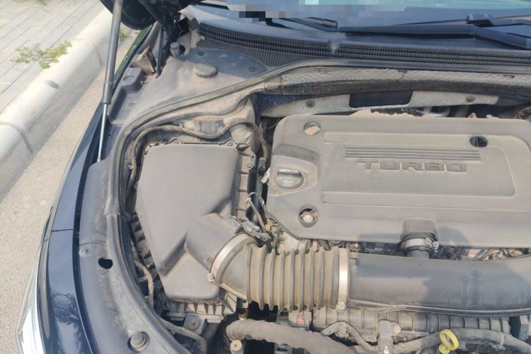 Used Buick LaCrosse 2020 652T Luxury Version Engine Bay Right