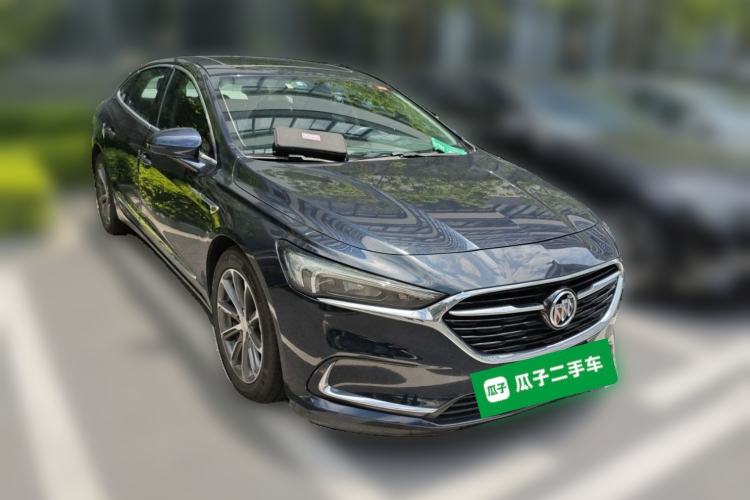 Used Buick LaCrosse 2020 652T Luxury Version Front Right 45 Deg