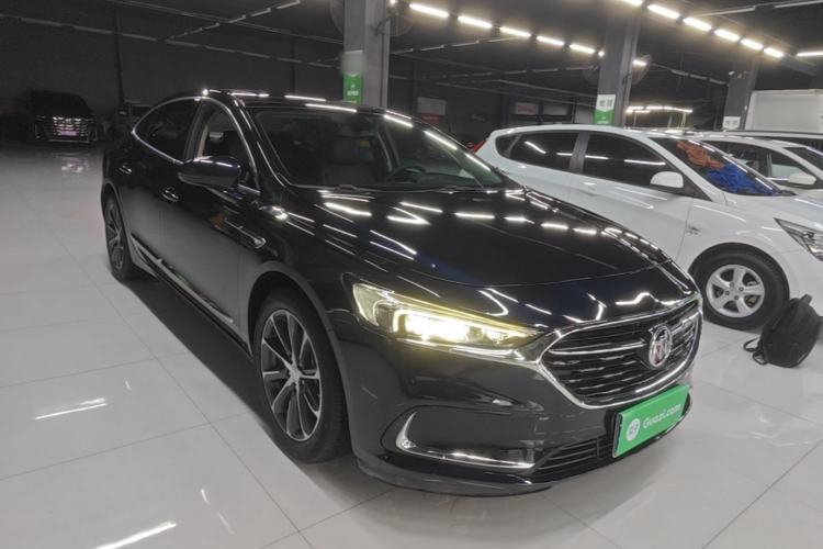 Used Buick LaCrosse 2020 652T Luxury Version Front Right 45 Deg