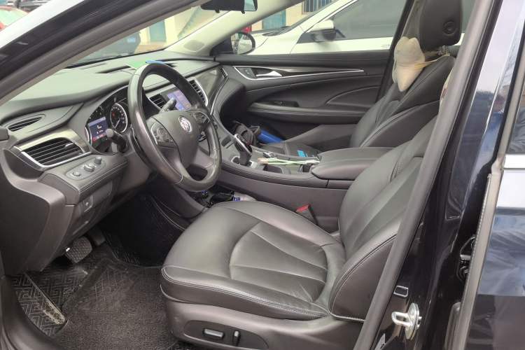 Used Buick LaCrosse 2020 652T Luxury Version Left Front Seat